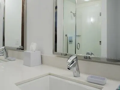 酒店 南温尼伯喜来登福朋酒店